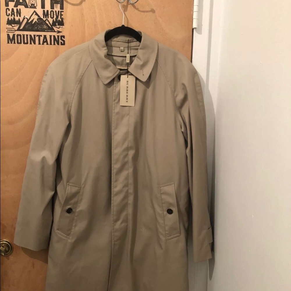 Brand new with tags Burberry pimlico car trench - Picture 8 of 8